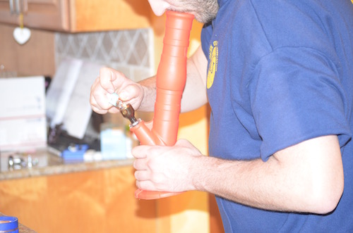 using-silicone-badass-bong