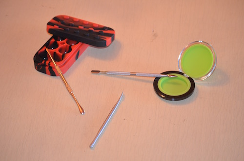 Titanium Dab Tool titanium-dab-tools-and-containers