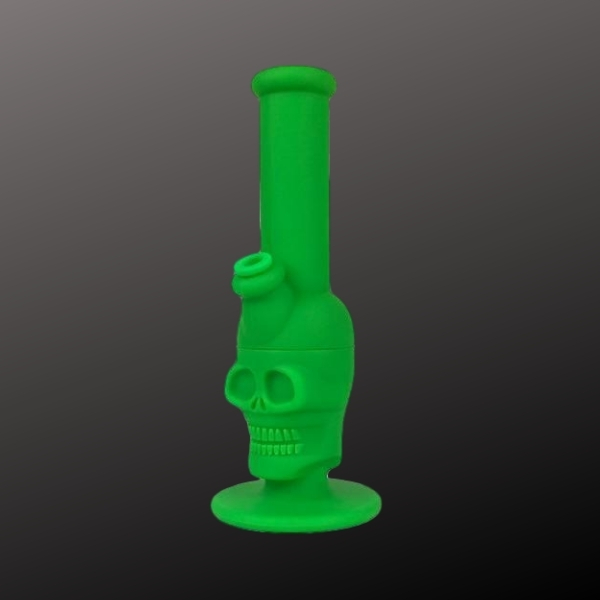 Green silicone bong may fit your smoking needs perfect 